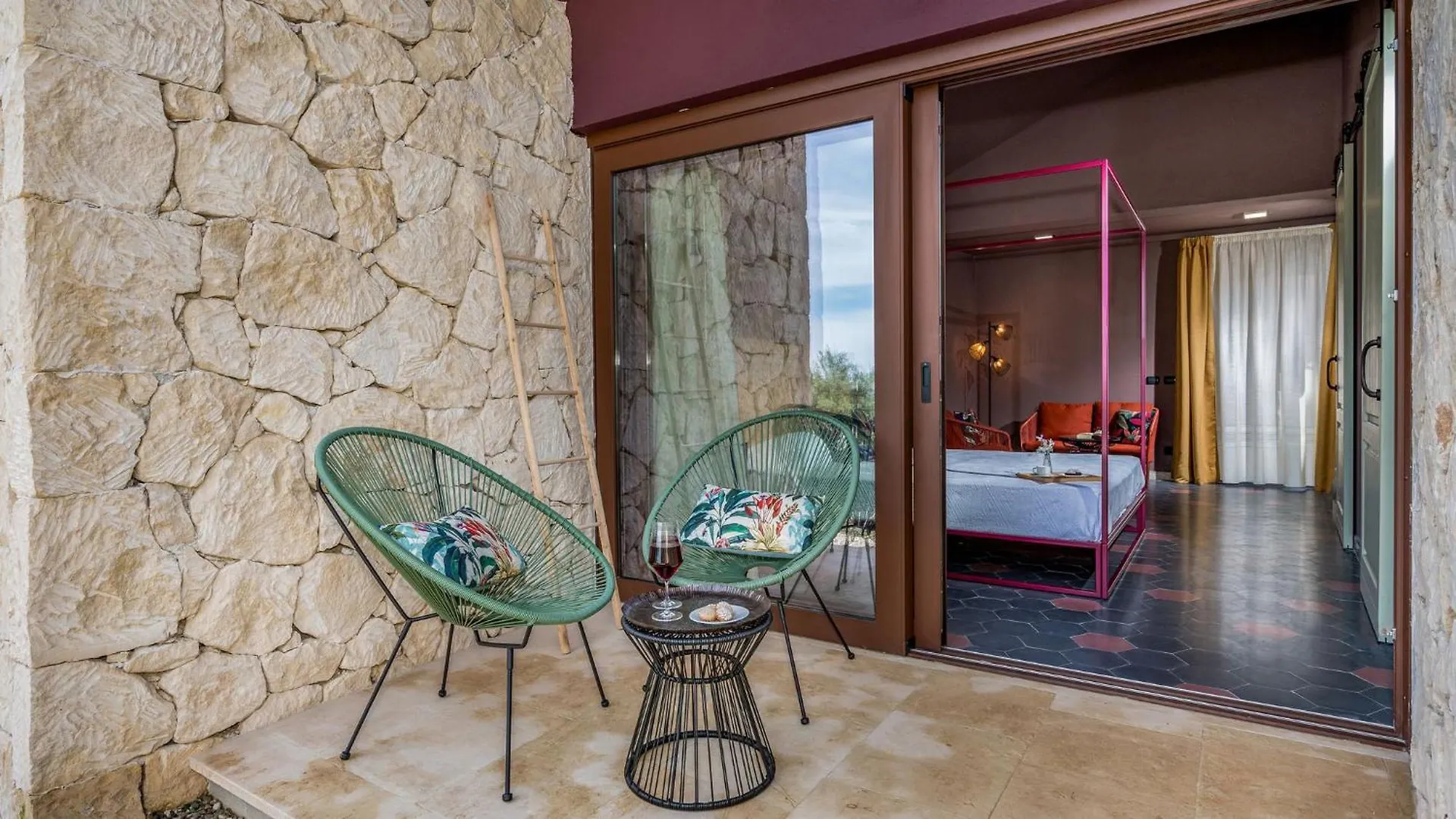Villa Sumac 6, Emma Villas Sortino